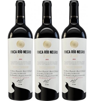 FINCA RÍO NEGRO TOP 5º AÑO Caja 3 Botellas