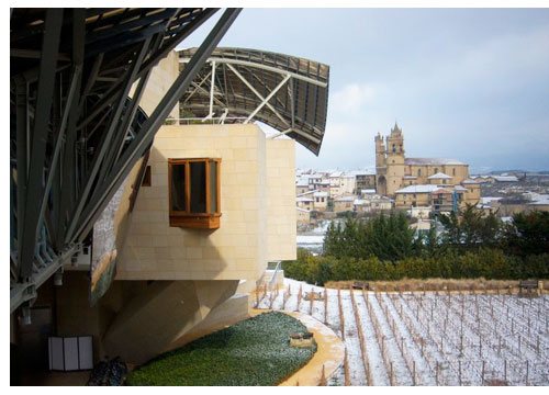 Instalaciones Bodegas Marqués de Riscal nevado